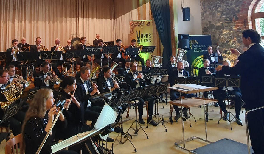 Die Sächsische Bläserphilharmonie Bad Lausick freut sich darauf, das Festkonzert zum Tag der Deutschen Einheit im Landkreis Leipzig zu gestalten.